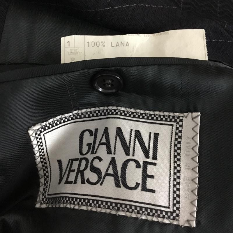 ジャンニヴェルサーチ GIANNI VERSACE セットアップ セットアップ セットアップ カジュアルジャケット カジュアルパンツ 2点セット 46 ストライプ 黒 / ブラック /  メンズ USED 古着 中古 10120781