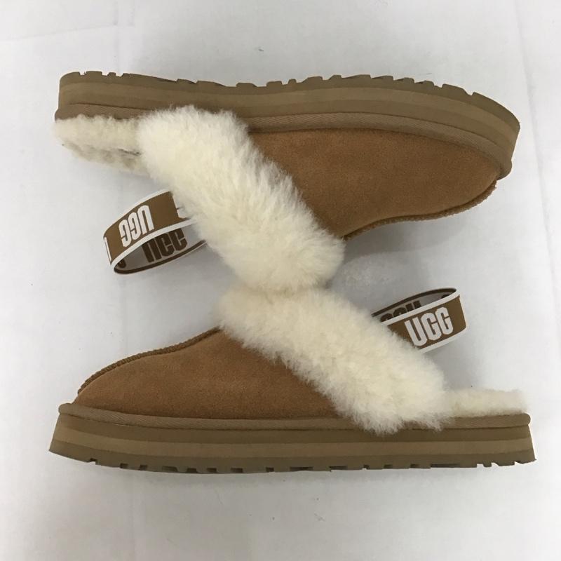 アグ UGG サンダル サンダル 1130395K ファンケット 24.5cm 箱有 24.5cm ロゴ、文字 ベージュ / ベージュ / レディース USED 古着 中古 10126342