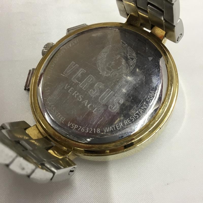 ウ゛ェルサスウ゛ェルサーチ VERSUSVERSACE 腕時計 アナログ(クォーツ式) VSP763218 ステンレス ロゴ、文字 金 / ゴールド / X 銀 / シルバー / メンズ USED 古着 中古 10110145