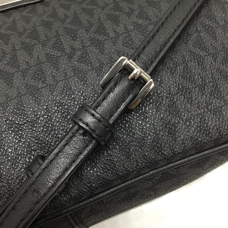 マイケルコース MICHAEL KORS ショルダーバッグ ショルダーバッグ 32S7SJSC7B ロゴ、文字 黒 / ブラック / レディース USED 古着 中古 10119195