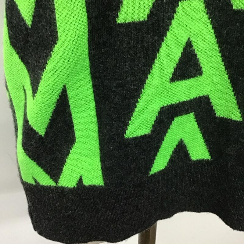 マークジェイコブス MARCJACOBS ベスト ベスト N609J01FA22-094 Vネック S ロゴ、文字 ダークグレー / ダークグレー / X 緑 / グリーン / レディース USED 古着 中古 10112032