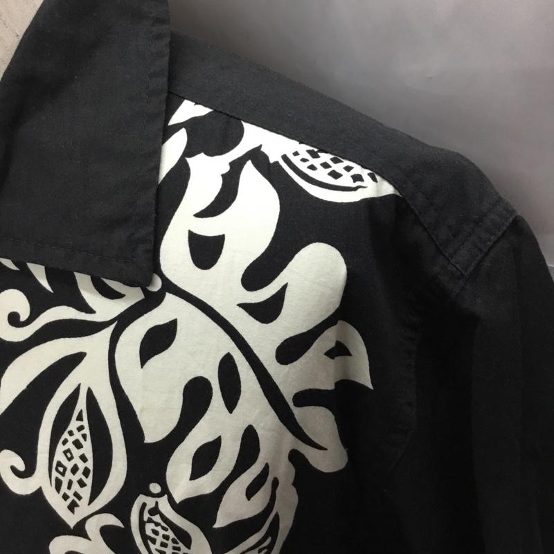 古着 USED シャツ、ブラウス 半袖 半袖シャツ カラーシャツ 半袖カットソー アロハシャツ S 花柄 X プリント 白 / ホワイト / X 黒 / ブラック /  メンズ USED 古着 中古 10108701