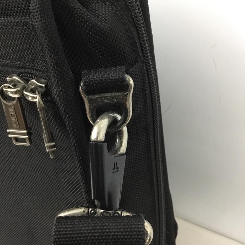 トゥミ TUMI ブリーフケース、書類かばん ブリーフケース、書類かばん GEN4 ビジネスバッグ ショルダー 2WAY ロゴ、文字 黒 / ブラック / メンズ USED 古着 中古 10145868