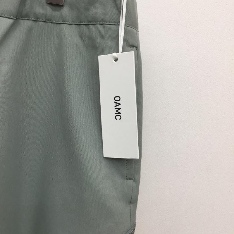 オーエーエムシー OAMC パンツ ワークパンツ、ペインターパンツ OAMC パンツ 23A28OAU64 L 無地 薄緑 / ライトグリーン /  メンズ USED 古着 中古 10124746