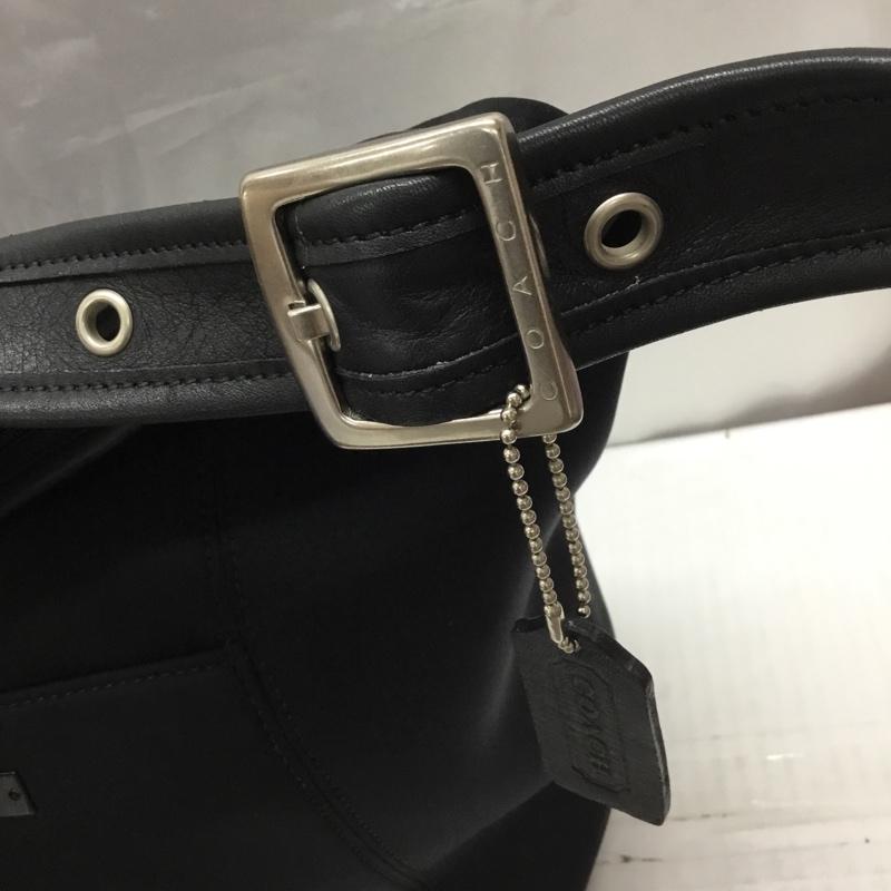 コーチ COACH ショルダーバッグ ショルダーバッグ D8V-6204 ロゴ、文字 黒 / ブラック / レディース USED 古着 中古 10112845