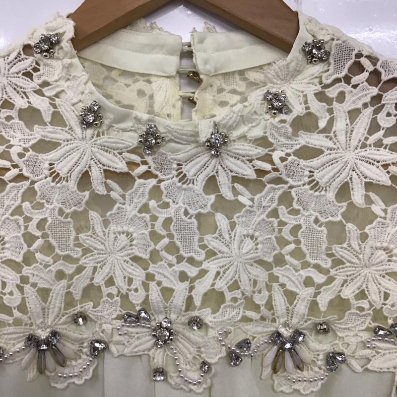 リリー ブラウン Lily Brown シャツ、ブラウス 七分袖 FREE 無地 白 / ホワイト / レディース USED 古着 中古 10138018