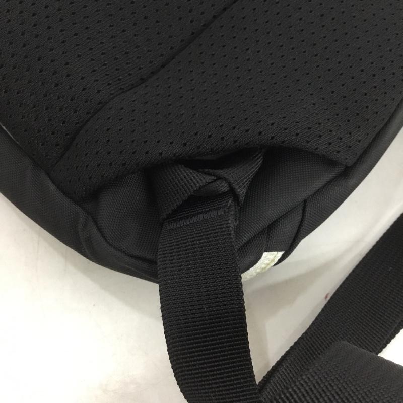 アークテリクス ARC TERYX ショルダーバッグ ショルダーバッグ 29557-13541 MANTIS 2 WAIST PACK ロゴ、文字 黒 / ブラック / メンズ USED 古着 中古 10136471