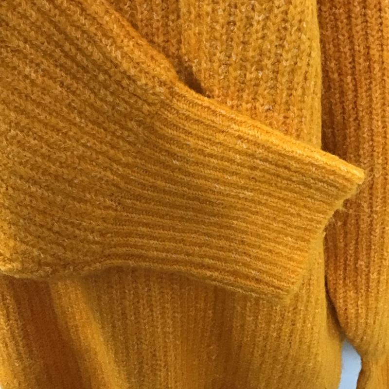 アイテムズ アーバンリサーチ ITEMS URBAN RESEARCH ニット、セーター 長袖 it37-22b012 フワフワハイネックニット FREE 無地 橙 / オレンジ / レディース USED 古着 中古 10121519
