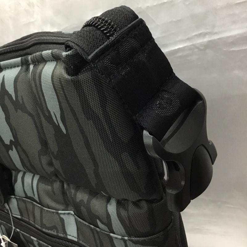 シュプリーム Supreme バッグ バッグ AO 24-Pack Cooler Bag Trebark camo AOCoolers 保冷バッグ クーラーバッグ タグ付き FREE ロゴ、文字 マルチカラー / マルチカラー / メンズ USED 古着 中古 10116047