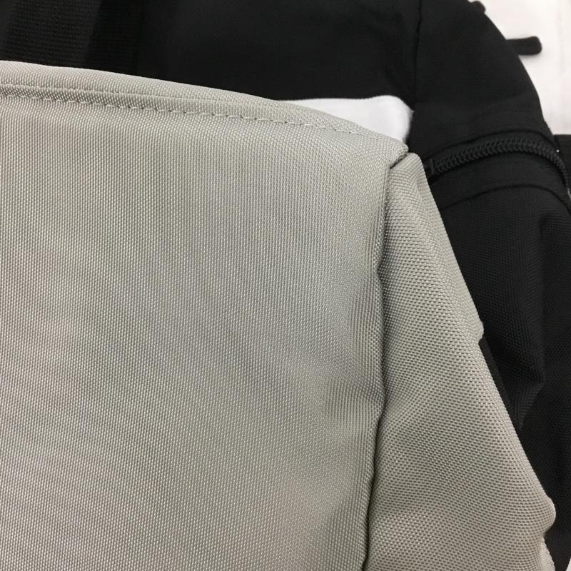 エレッセ ellesse ボストンバッグ ボストンバッグ EB7014 ショルダーバッグ 2WAY タグ付き ロゴ、文字 白 / ホワイト / X 黒 / ブラック / X 灰 / グレー / メンズ USED 古着 中古 10128501