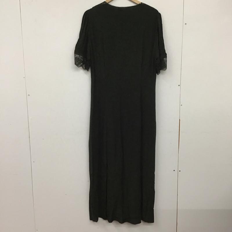 ザラ ZARA ワンピース ロングスカート 半袖ロングワンピース フレアスカート 前ボタン 前開き L 無地 緑 / グリーン / レディース USED 古着 中古 10138308