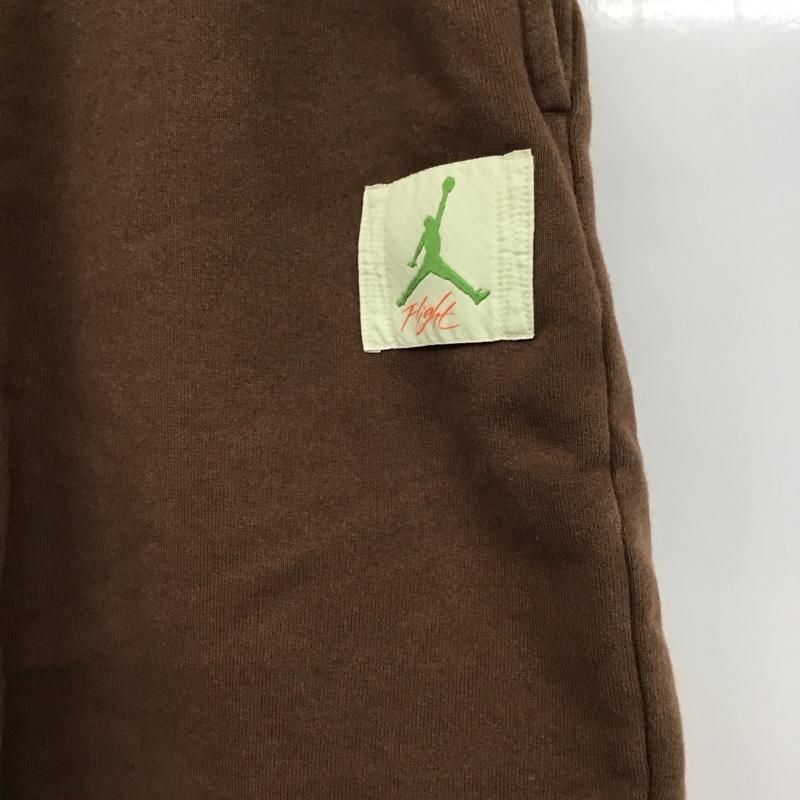 ジョーダンブランド JORDAN BRAND パンツ ショートパンツ dv7036-262 ショートパンツ AIRJDNIFCショートT22 ハーフパンツ L ロゴ、文字 茶 / ブラウン / メンズ USED 古着 中古 10131397