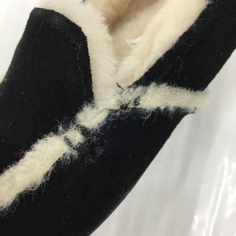 アグ UGG カジュアルシューズ カジュアルシューズ 1020029 HAILEY ヘイリー モカシン 24cm 箱有 24.0cm ワンポイント 黒 / ブラック / X 白 / ホワイト / レディース USED 古着 中古 10105722