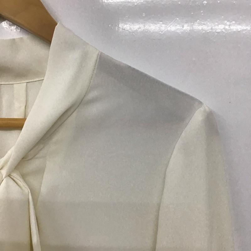 ユナイテッドアローズグリーンレーベルリラクシング UNITED ARROWS green label relaxing カットソー 長袖 長袖カットソー 長袖シャツ サテン 無地 白 / ホワイト / レディース USED 古着 中古 10133001