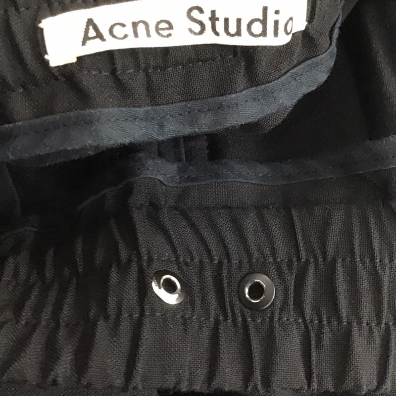 アクネストゥディオズ Acne Studios パンツ ショートパンツ ウール混 44 無地 黒 / ブラック / メンズ USED 古着 中古 10139506