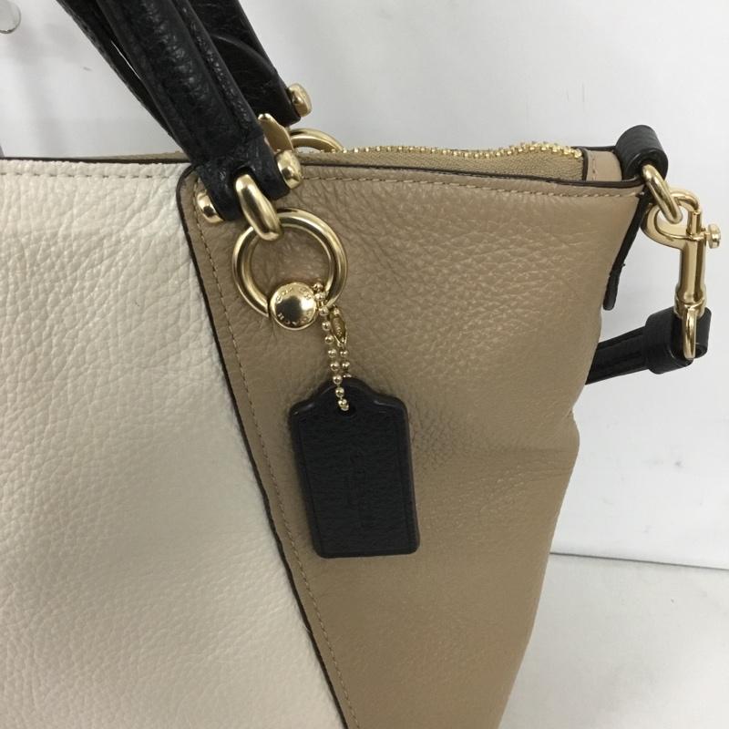 コーチ COACH ショルダーバッグ ショルダーバッグ C6841 ケイシー サッチェル カラーブロック ハンドバッグ 2WAY ロゴ、文字 ベージュ / ベージュ / X 黒 / ブラック / X オフホワイト / オフホワイト / レディース USED 古着 中古 10130794