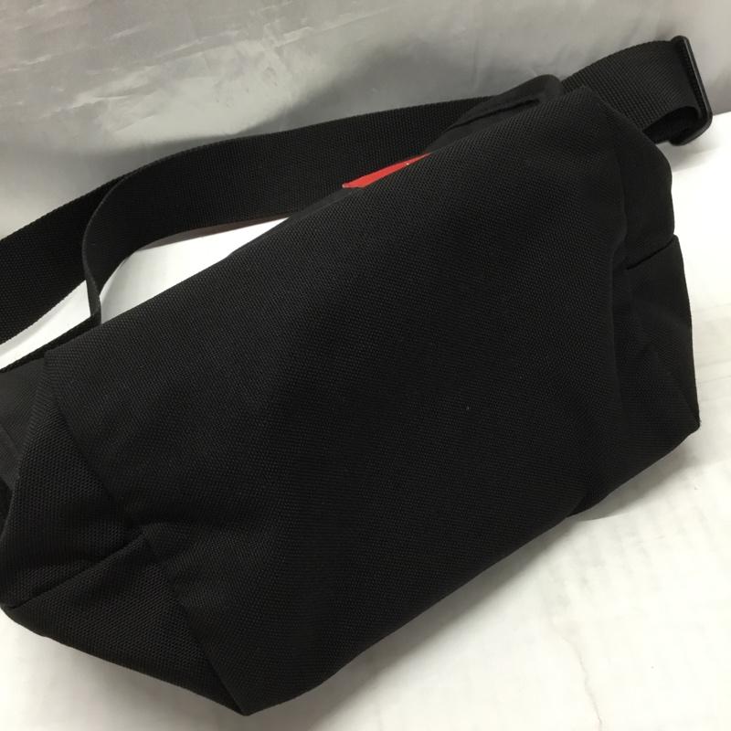 マンハッタンポーテージ Manhattan Portage ショルダーバッグ ショルダーバッグ メッセンジャーバッグ ロゴ、文字 黒 / ブラック / メンズ USED 古着 中古 10116642