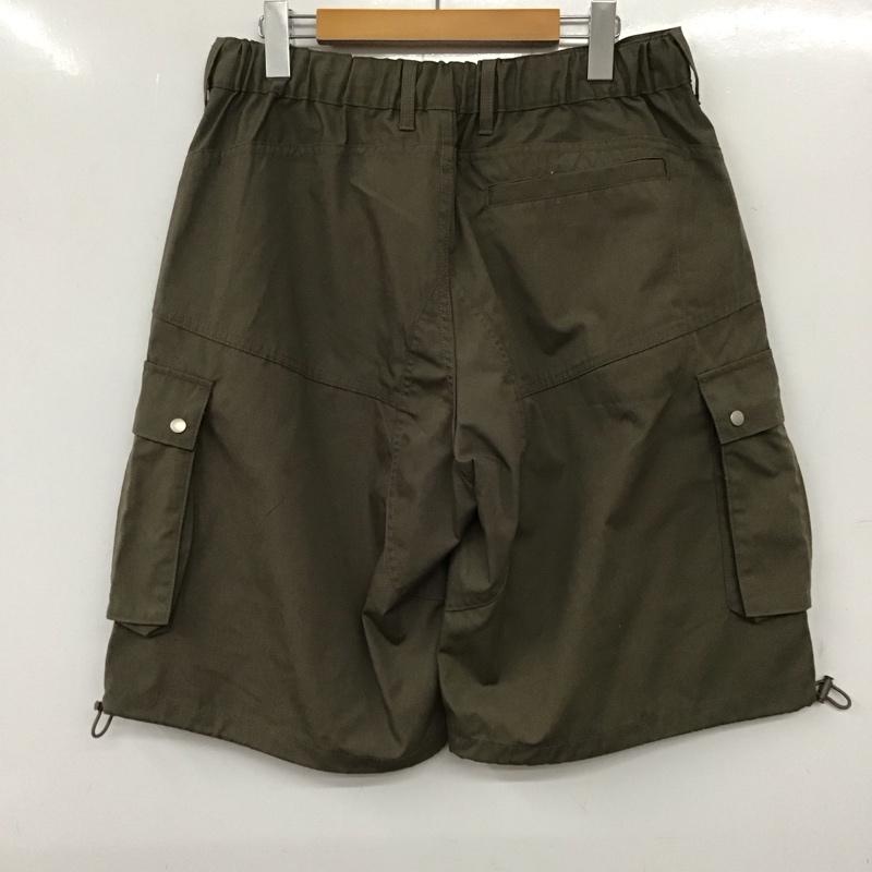 ジーユー GU パンツ ショートパンツ 321-357068 ワイドカーゴショーツ ショートパンツ ハーフパンツ M 無地 カーキ / カーキ / メンズ USED 古着 中古 10135916