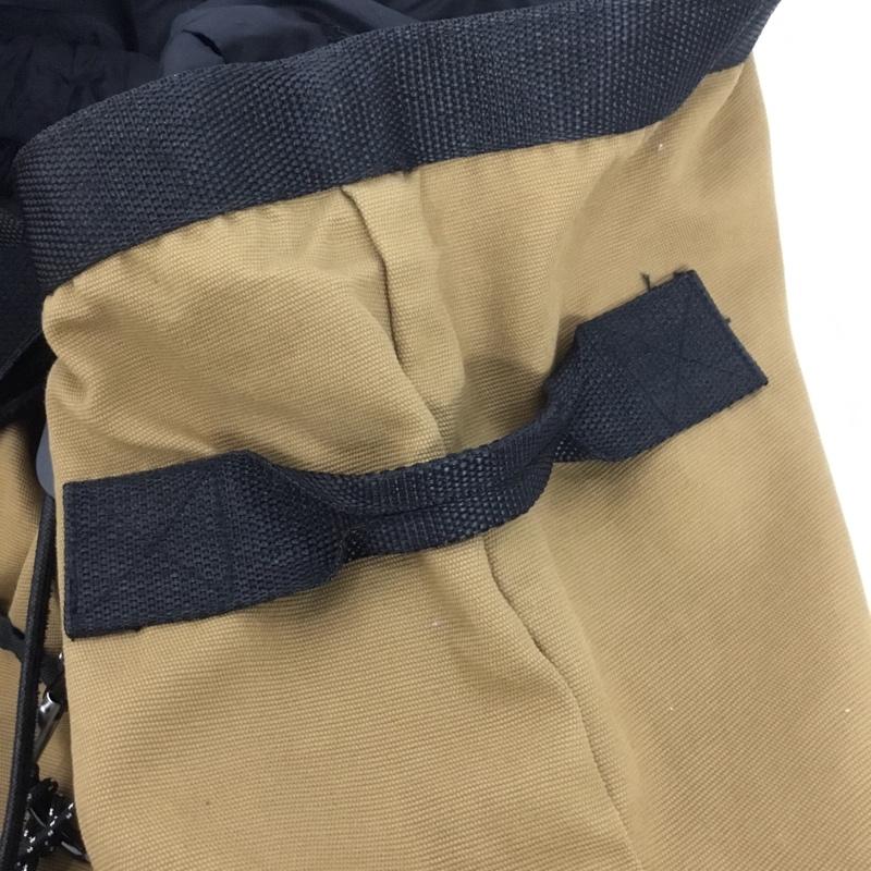 キャプテンスタッグ CAPTAIN STAG トートバッグ トートバッグ 大容量 2WAY FREAKS STORE ファイヤープルーフ キャンプトートバッグ アウトドア ロゴ、文字 黒 / ブラック / X ベージュ / ベージュ / メンズ USED 古着 中古 10142202