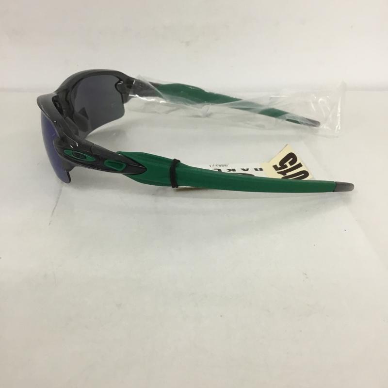オークリー OAKLEY めがね・サングラス サングラス OO9271-2361 FLAK 2.0 ミラーレンズ スポーツサングラス 箱有 ロゴ、文字 黒 / ブラック / X 緑 / グリーン / メンズ USED 古着 中古 10126882