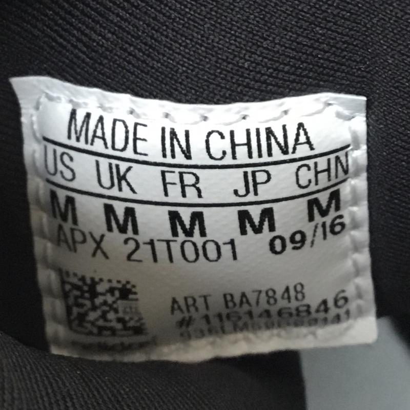 ワイスリー Y-3 スニーカー スニーカー BA7848 M 黒 / ブラック / X 青 / ブルー / X 紫 / パープル / レディース USED 古着 中古 10142206