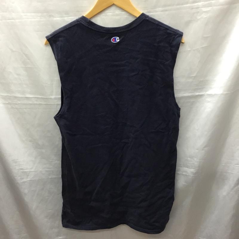 チャンピオン Champion タンクトップ タンクトップ T0222 ノースリーブ L ワンポイント 紺 / ネイビー / メンズ USED 古着 中古 10117765