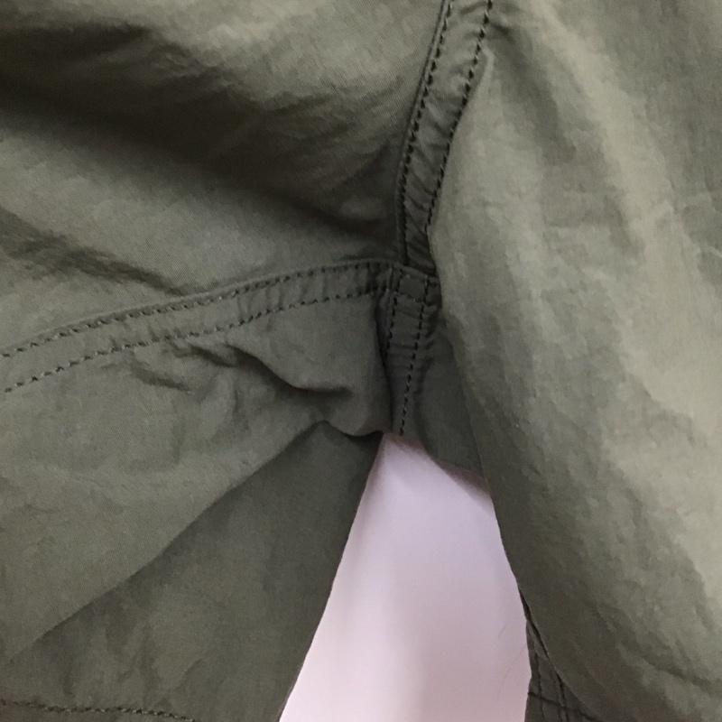 ザノースフェイス THE NORTH FACE パンツ ショートパンツ nb41851 バーサタイルショーツ ショートパンツ M ロゴ、文字 カーキ / カーキ / メンズ USED 古着 中古 10131399