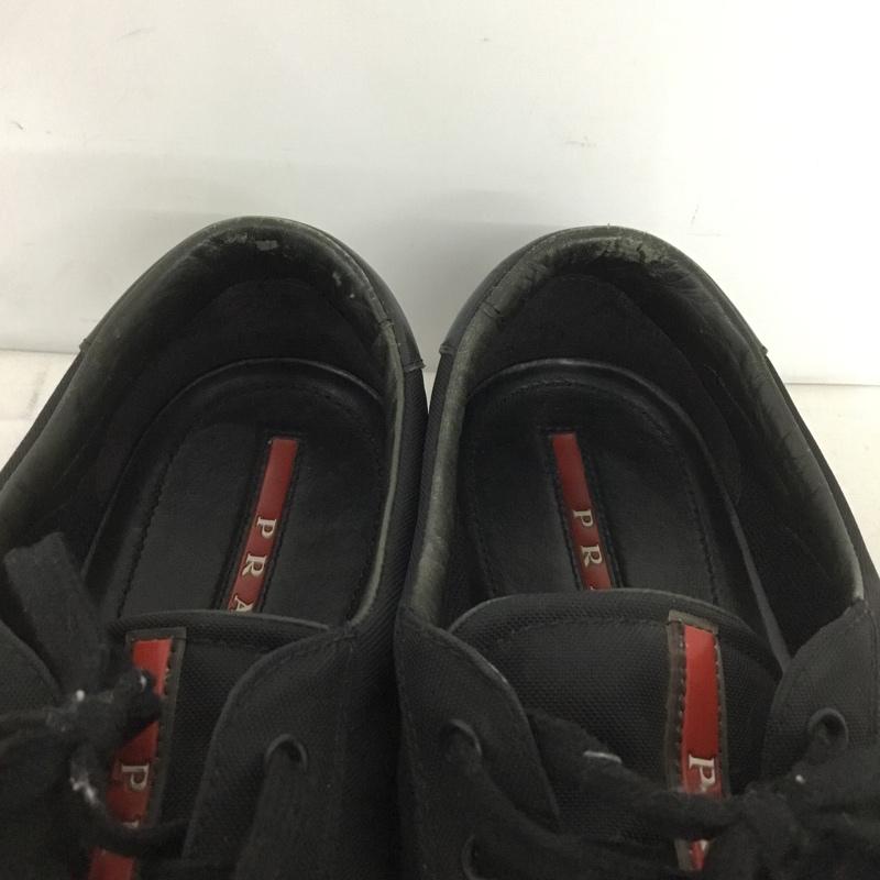 プラダ PRADA スニーカー スニーカー 4E 2860 9 ローカット ロゴ、文字 黒 / ブラック / メンズ USED 古着 中古 10149669