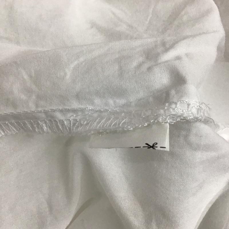 ザラ ZARA シャツ、ブラウス 半袖 半袖シャツ カラーシャツ 半袖カットソー パフスリーブ M 無地 白 / ホワイト / レディース USED 古着 中古 10112523