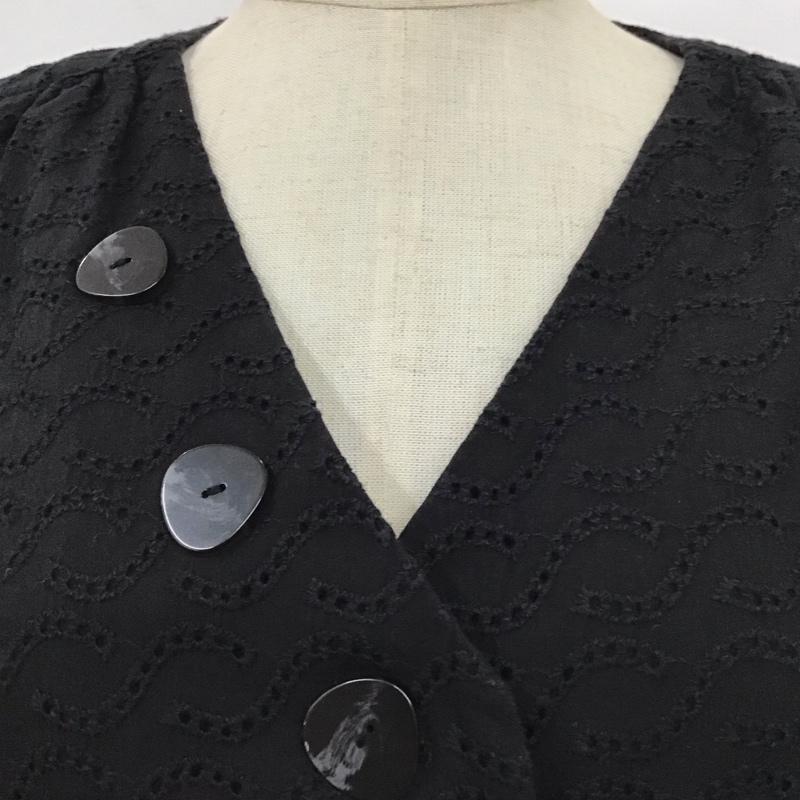 スライ SLY シャツ、ブラウス 半袖 030dsz30-3500 TUCKSLEEVECOTTONLACEトップス 半袖シャツ フレアシャツ 2 無地 黒 / ブラック / レディース USED 古着 中古 10115972