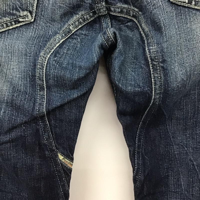 ディーゼル DIESEL パンツ デニム、ジーンズ デニムパンツ ワイドパンツ カジュアルパンツ 30インチ 無地 インディゴ / インディゴ /  メンズ USED 古着 中古 10126653