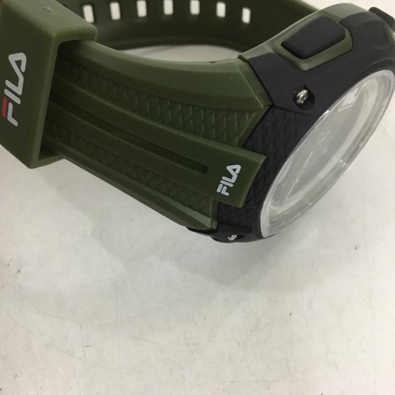 フィラ FILA 腕時計 デジタル 38-132 箱有 ロゴ、文字 カーキ / カーキ / メンズ USED 古着 中古 10134943