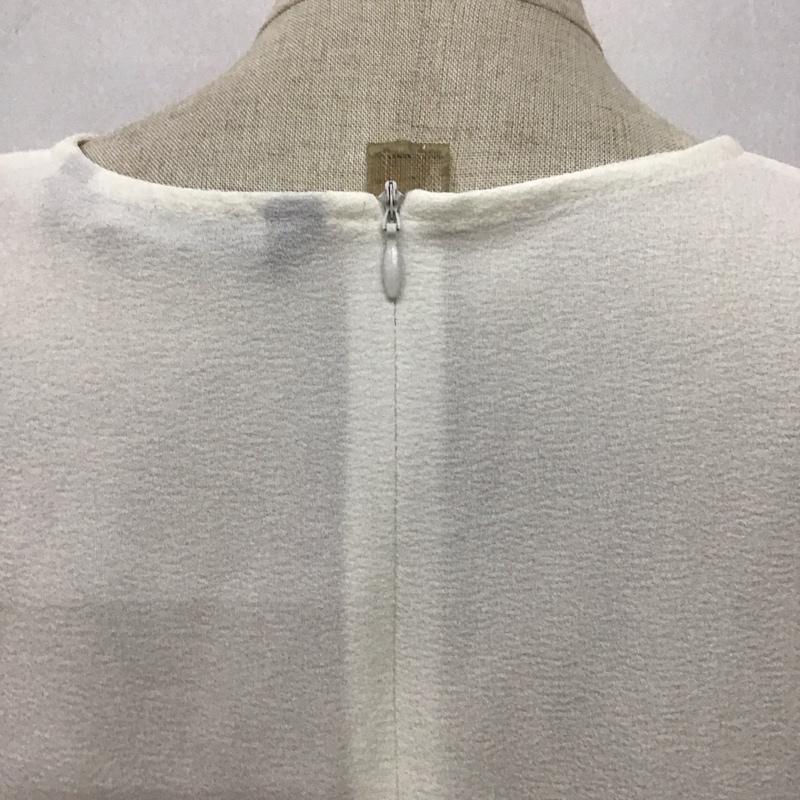 ザラ ZARA カットソー 半袖 4437 052 251 袖レース M レース柄 白 / ホワイト /  レディース USED 古着 中古 10108325
