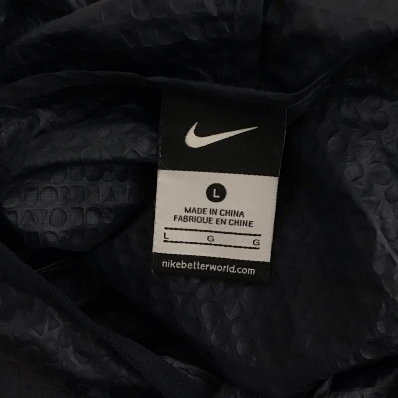 ナイキ NIKE ジャケット、上着 ジャンパー、ブルゾン Nike Undercover GyakusouEmbossedWovenJacket スポーツウェア L ロゴ、文字 紺 / ネイビー / メンズ USED 古着 中古 10123942
