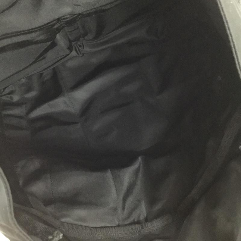 マイケルコース MICHAEL KORS リュックサック、デイパック リュックサック、デイバッグ 37T8LKPN2O KENT PACKABLE SHOPPER TOTE 折り畳み タグ付き カモフラージュ柄・迷彩 黒 / ブラック / メンズ USED 古着 中古 10136704