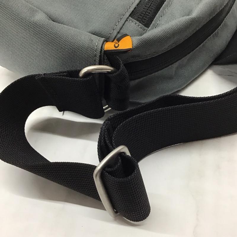 ケルティ KELTY ショルダーバッグ ショルダーバッグ ラウンド ロゴ、文字 灰 / グレー / メンズ USED 古着 中古 10115444