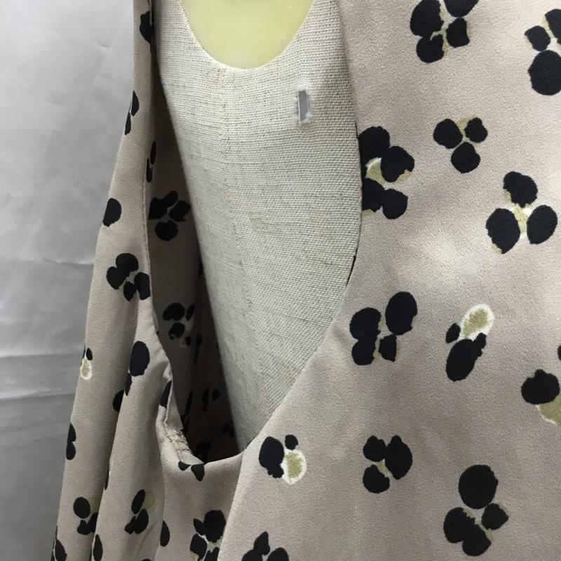 ザラベーシック ZARA BASIC カットソー 半袖 ノースリーブカットソー タンクトップ シャツカットソー M 総柄 マルチカラー / マルチカラー / レディース USED 古着 中古 10115790