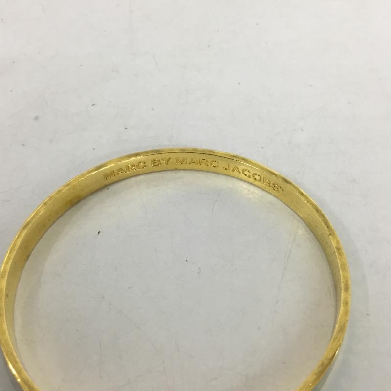 マークバイマークジェイコブス MARC by MARC JACOBS アクセサリー ブレスレット、バングル ロゴ、文字 金 / ゴールド / X 水色 / ライトブルー / レディース USED 古着 中古 10137925
