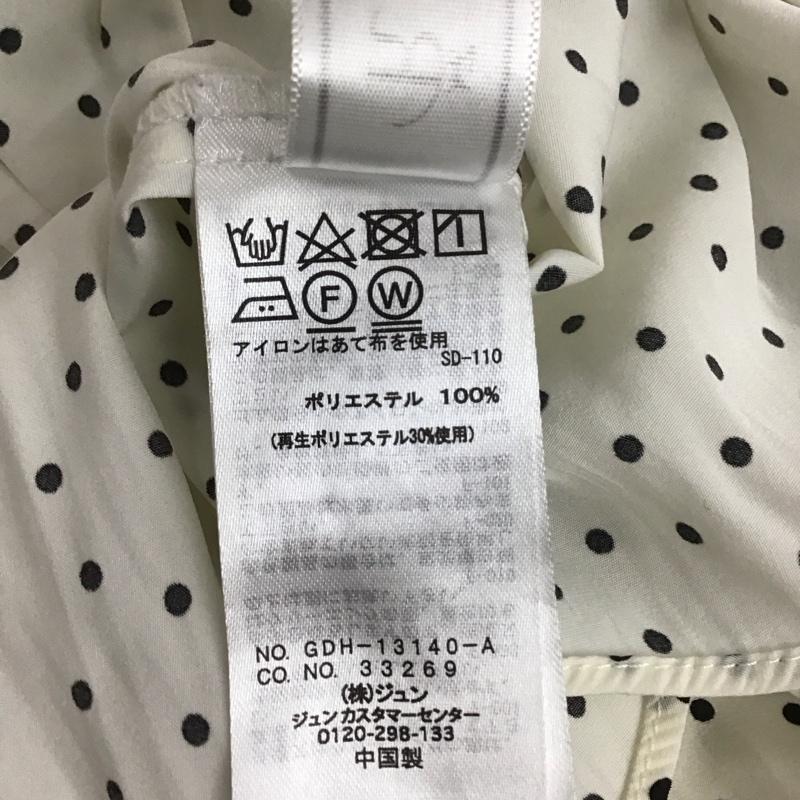 ロペピクニック ROPE PICNIC カットソー 半袖 GDH-13140-A シャーリングフリルフレアスリーブ 半袖カットソー 38 ドット 白 / ホワイト / レディース USED 古着 中古 10117405
