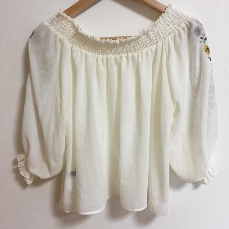 ダブルクローゼット w closet トップス トップス FREE 無地 X 刺繍 X 花柄 白 / ホワイト / X マルチカラー / マルチカラー / レディース USED 古着 中古 10002152