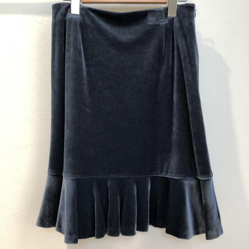 カーラ Cara スカート ひざ丈スカート 無地 紺 / ネイビー / レディース USED 古着 中古 10002908