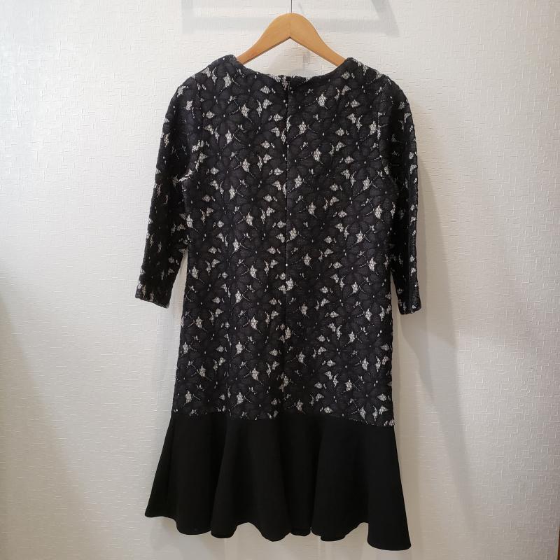 カーラ Cara ワンピース ひざ丈スカート M 総柄 白 / ホワイト / X 黒 / ブラック / レディース USED 古着 中古 10003064