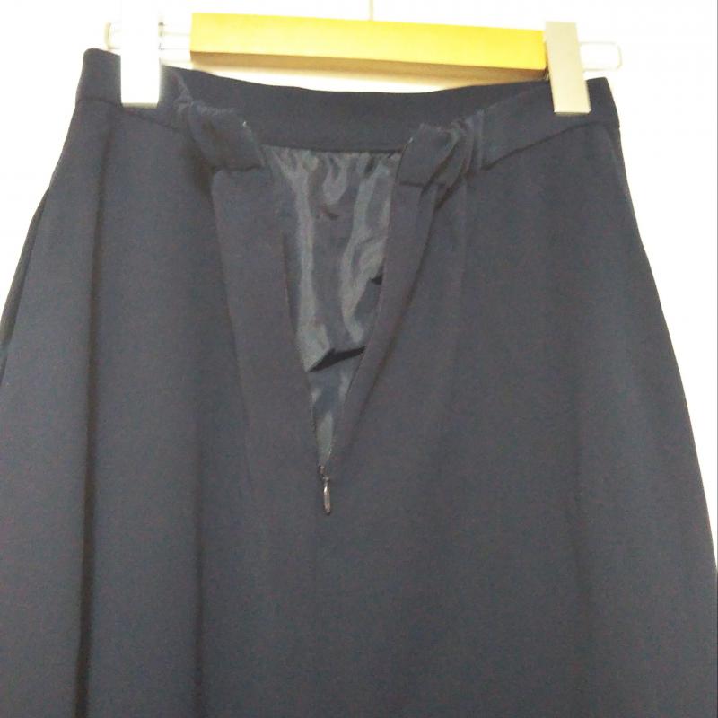 エンネア Ennea スカート ひざ丈スカート 38インチ 無地 紺 / ネイビー / レディース USED 古着 中古 10003179
