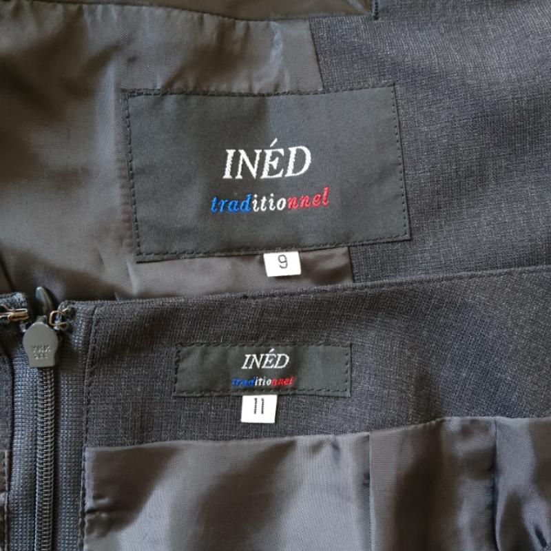 イネド INED スーツ ひざ丈スカート 無地 黒 / ブラック / レディース USED 古着 中古 10003393