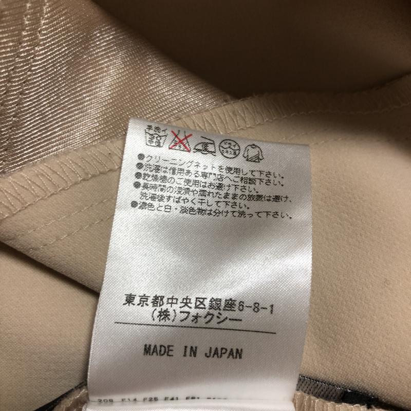 フォクシーニューヨーク FOXEYNEWYORK パンツ ショートパンツ 40 無地 X ワンポイント ベージュ / ベージュ / レディース USED 古着 中古 10003466