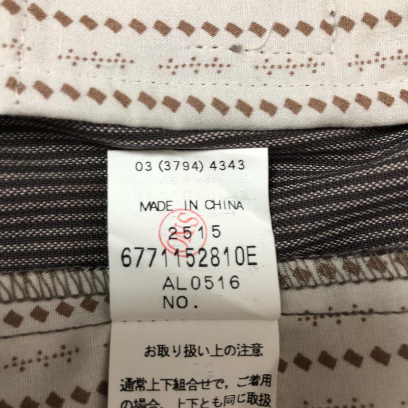 マークバイマークジェイコブス MARC by MARC JACOBS パンツ ショートパンツ 4 ストライプ 灰 / グレー / X 白 / ホワイト / メンズ USED 古着 中古 10004113