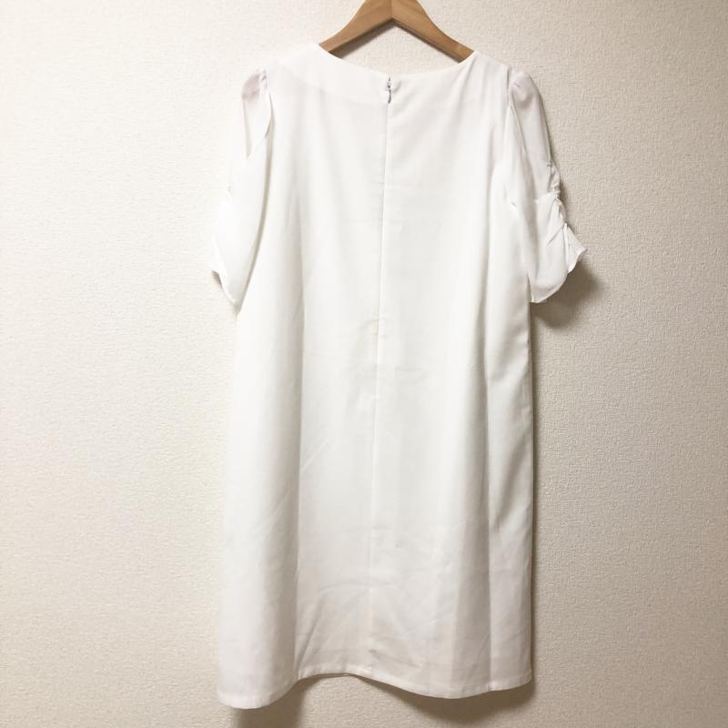 エンネア Ennea ワンピース ひざ丈スカート 38 無地 白 / ホワイト / レディース USED 古着 中古 10005514