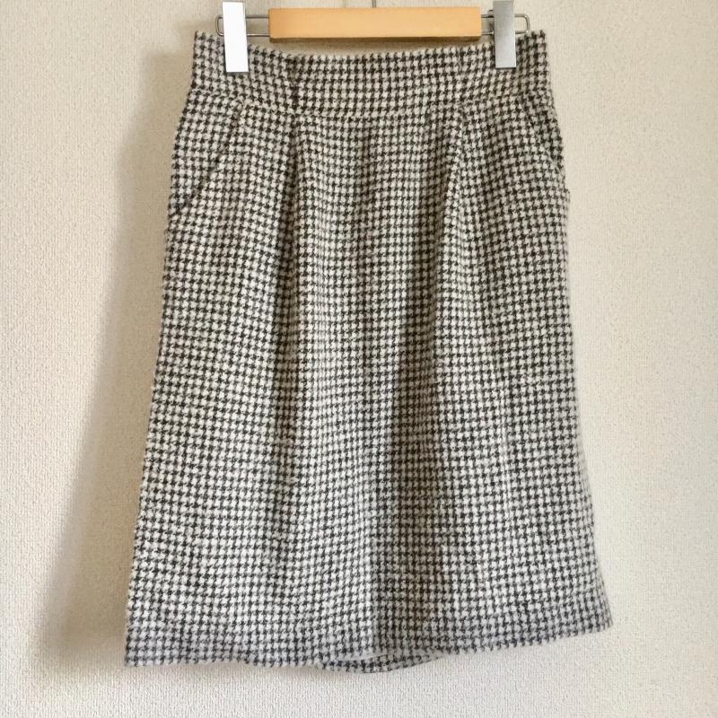 ルゥデルゥ Rew de Rew スカート ひざ丈スカート ツイードスカート L チェック 白 / ホワイト / X 黒 / ブラック / レディース USED 古着 中古 10005569