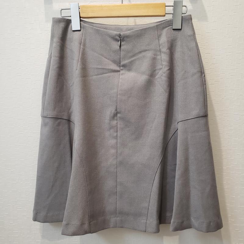 エンネア Ennea スカート ひざ丈スカート 38 無地 灰 / グレー / レディース USED 古着 中古 10006950