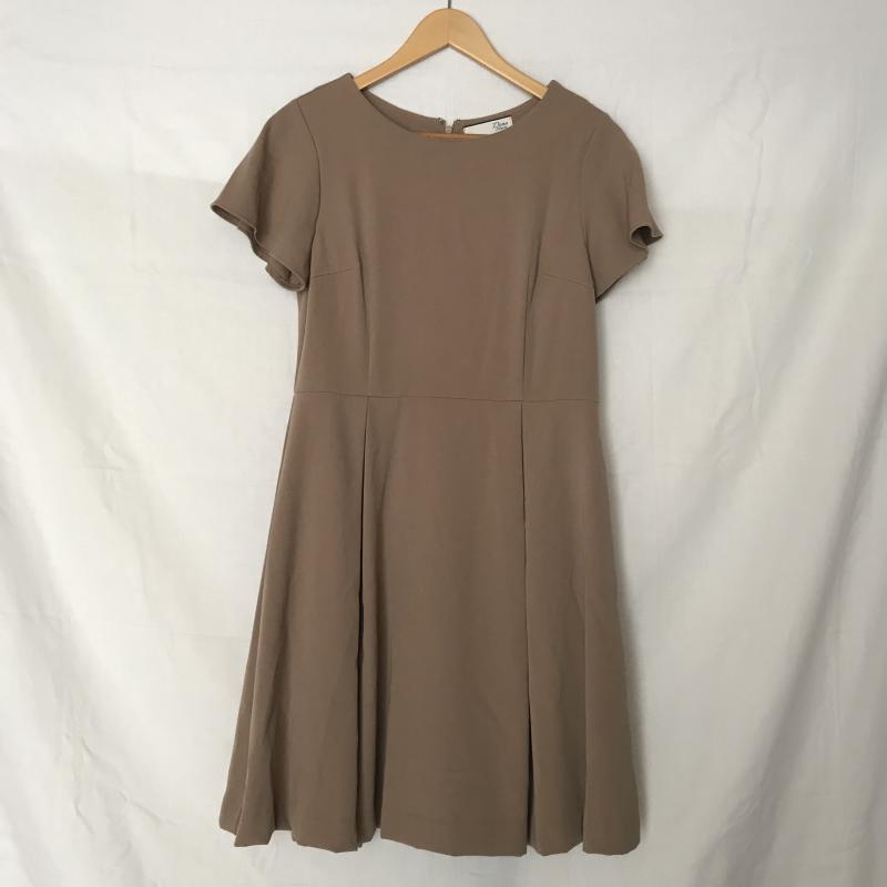 ドナマリー DONA MARIE ワンピース ひざ丈スカート 38 無地 ベージュ / ベージュ / レディース USED 古着 中古 10007087